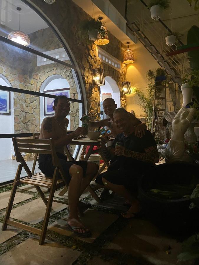 Yen Homestay ダナン市 エクステリア 写真